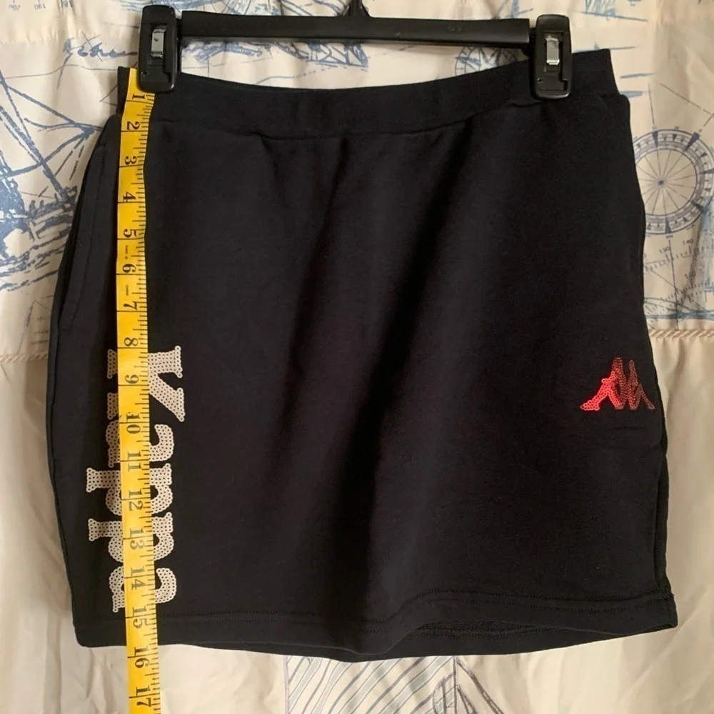 KAPPA
AUTHENTIC GLENDA SKIRT
Women – Black Smoke-pink Ltred Cherry - Picture 12 of 13